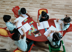 Pre-School Kids Learning Activities at Dr. Nandi Grace English School – Best CBSE School in Gopalganj